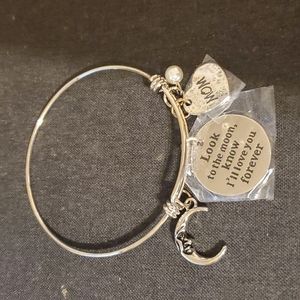 New Mom Charm Adjustable Bracelet with Gift Box